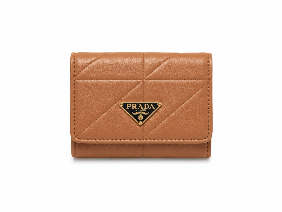 prada wallet